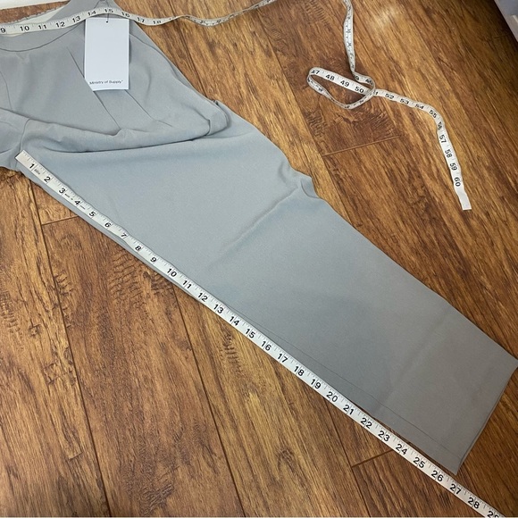 NWT Ministry Of Supply Women's Gray Swift Drape Pant Size 10 - Picture 7 of 8